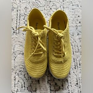 The Sak Asha Yellow Crochet Sneakers Size 8